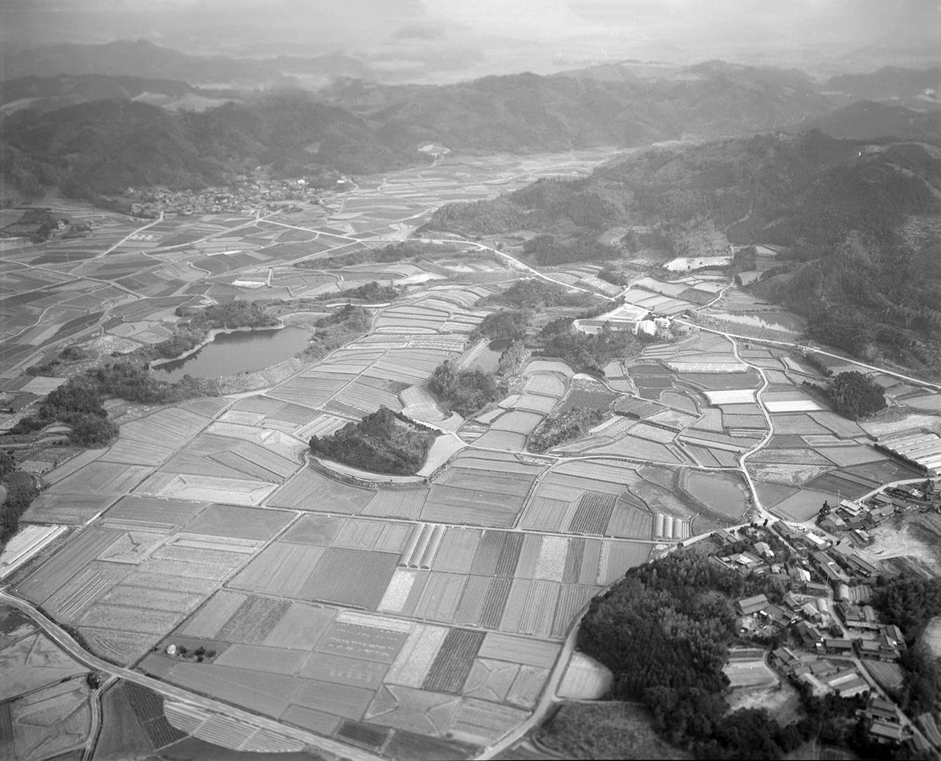 生家大塚古墳・新原・奴山古墳群-2/